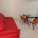 Casas Amarelas - Praia Grande, Ubatuba