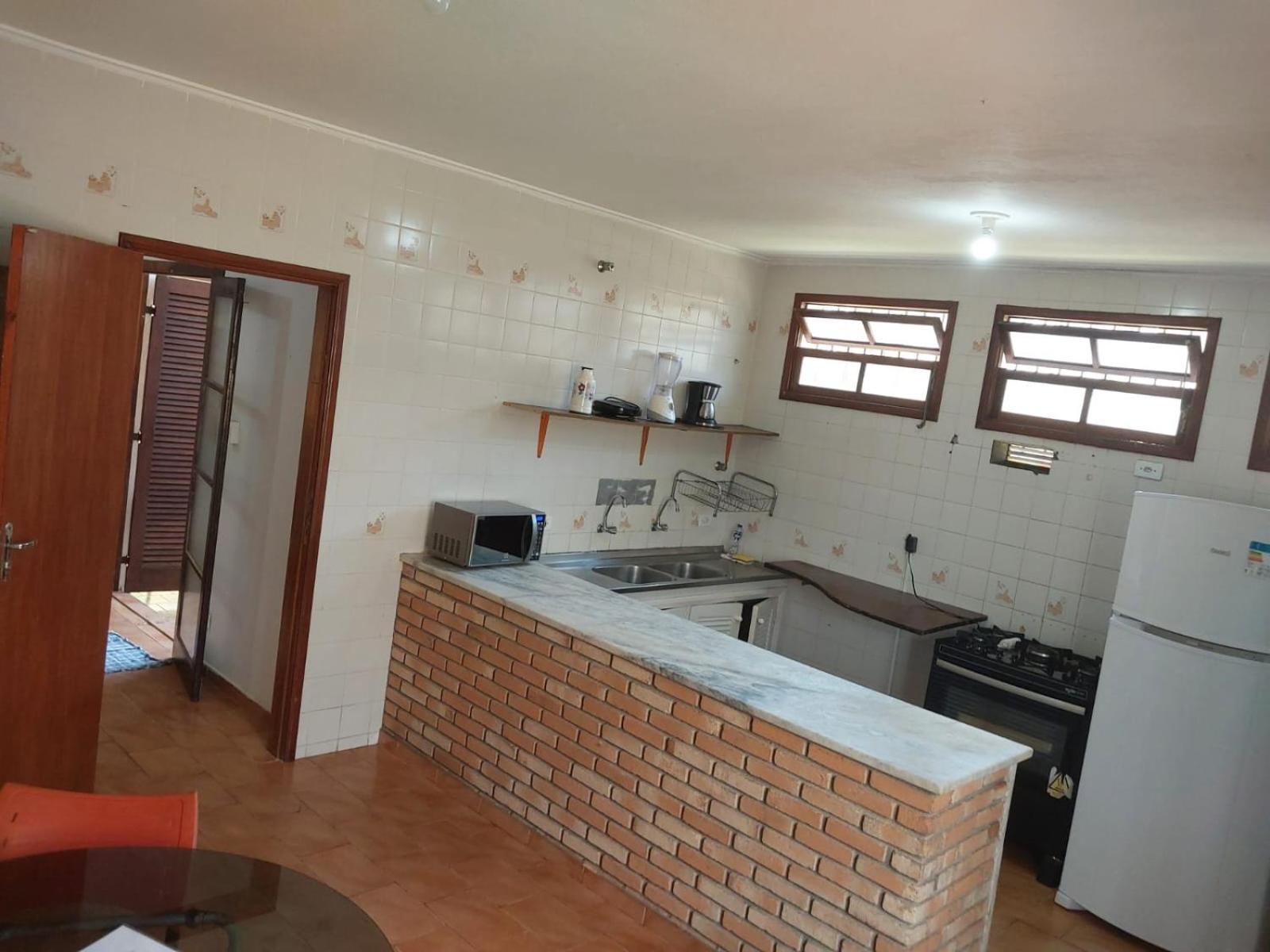 Casas Amarelas - Grande, Ubatuba