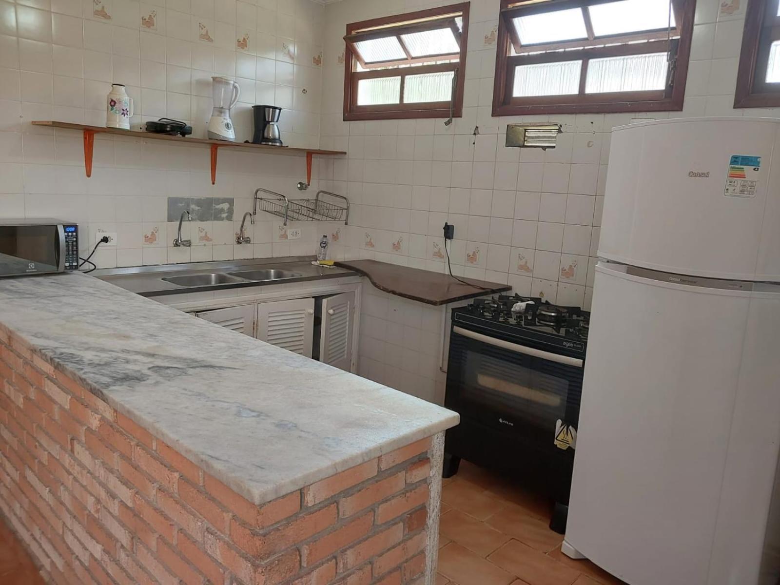 Alojamento Casas Amarelas - Grande, Ubatuba